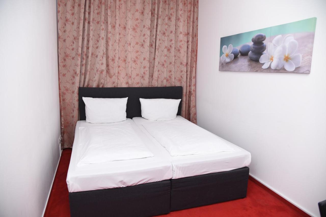 Twinhof Hotell Hamburg-Harburg Rum bild